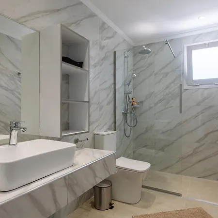 Vibella Villa *